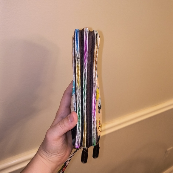 Women’s or Kid’s Cute Disney Character Print Mobile Wristlet Clutch Handbag - Picture 6 of 8